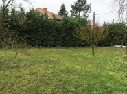 Terrain Ternay