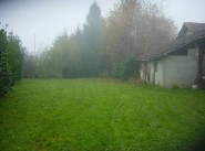 Terrain Yenne